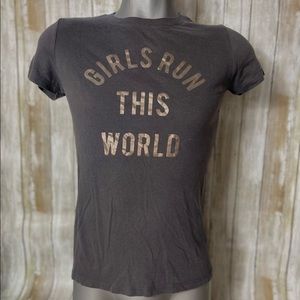 Used Free state “girls run this world” Aeropostale graphic tee.
